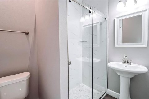 Casa en venta en Apopka, Florida, 4 dormitorios, 180.04 m2 № 1898562 - foto 18