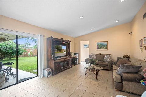 Casa en venta en Davie, Florida, 4 dormitorios, 197.32 m2 № 2153026 - foto 23