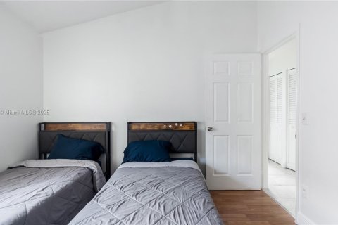 Casa en venta en North Lauderdale, Florida, 3 dormitorios, 136.57 m2 № 1956803 - foto 17