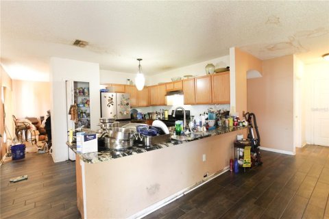 Casa en venta en Kissimmee, Florida, 4 dormitorios, 260.68 m2 № 1751327 - foto 11