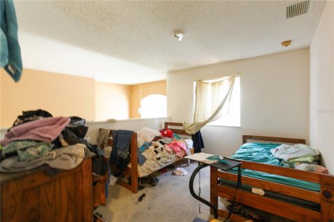 Casa en venta en Kissimmee, Florida, 4 dormitorios, 260.68 m2 № 1751327 - foto 19