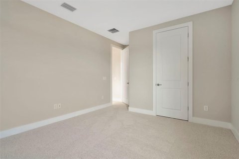House in San Antonio, Florida 5 bedrooms, 323.02 sq.m. № 1832663 - photo 27