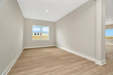 House in San Antonio, Florida 5 bedrooms, 323.02 sq.m. № 1832663 - photo 25