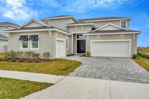 House in San Antonio, Florida 5 bedrooms, 323.02 sq.m. № 1832663 - photo 3