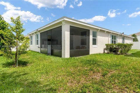 House in Greenacres, Florida 4 bedrooms, 159.14 sq.m. № 1823446 - photo 28