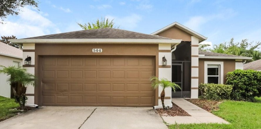 Villa ou maison à Apopka, Floride 3 chambres, 151.62 m2 № 1885036