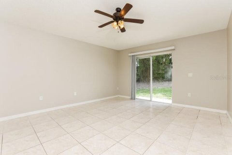 Villa ou maison à louer à Apopka, Floride: 3 chambres, 151.62 m2 № 1885036 - photo 7