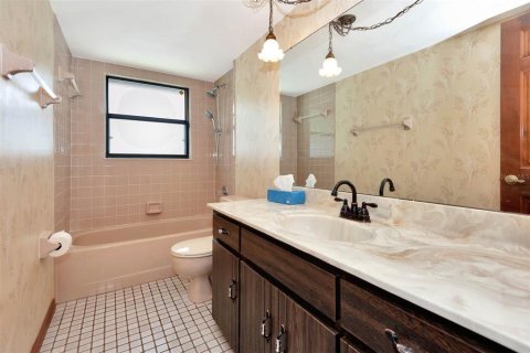 House in Palm Coast, Florida 3 bedrooms, 187.2 sq.m. № 1761925 - photo 25