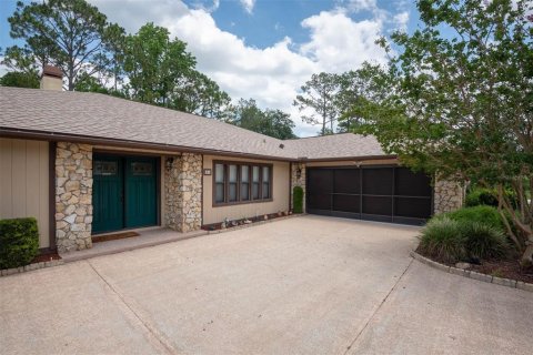 House in Palm Coast, Florida 3 bedrooms, 187.2 sq.m. № 1761925 - photo 18