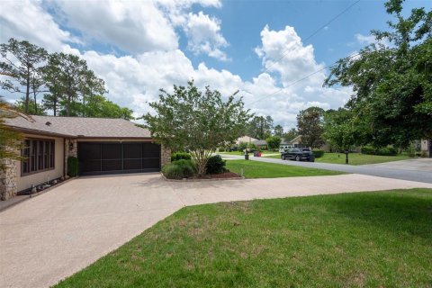 House in Palm Coast, Florida 3 bedrooms, 187.2 sq.m. № 1761925 - photo 9