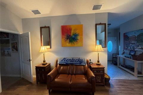 Villa ou maison à vendre à Apollo Beach, Floride: 4 chambres, 281.31 m2 № 2422795 - photo 8