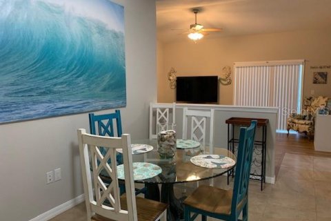 Villa ou maison à vendre à Apollo Beach, Floride: 4 chambres, 281.31 m2 № 2422795 - photo 23