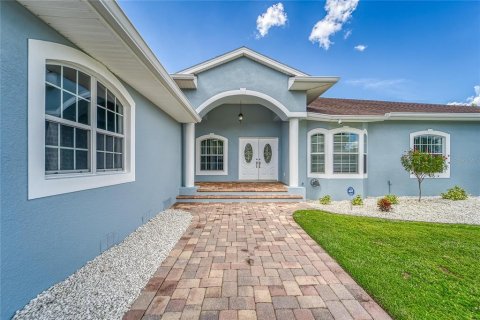 Villa ou maison à vendre à Apollo Beach, Floride: 4 chambres, 281.31 m2 № 2422795 - photo 5