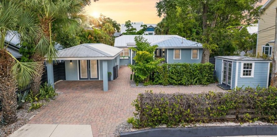 Villa ou maison à Sarasota, Floride 2 chambres, 144.18 m2 № 2324610
