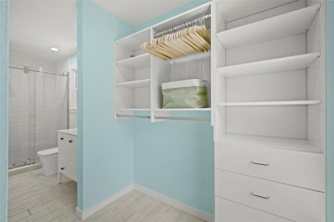 Villa ou maison à vendre à Sarasota, Floride: 2 chambres, 144.18 m2 № 2324610 - photo 24