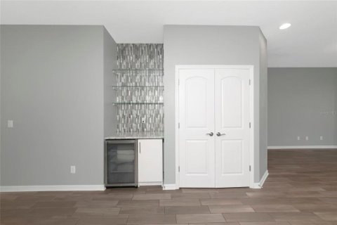 Villa ou maison à louer à Bradenton, Floride: 4 chambres, 204.11 m2 № 2399263 - photo 18