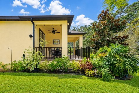 Villa ou maison à louer à Bradenton, Floride: 4 chambres, 204.11 m2 № 2399263 - photo 4