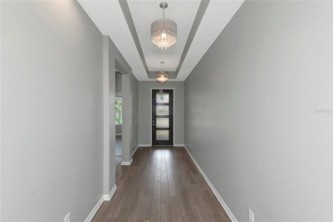 Villa ou maison à louer à Bradenton, Floride: 4 chambres, 204.11 m2 № 2399263 - photo 5