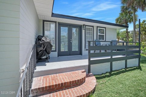 House in Holly Hill, Florida 4 bedrooms, 112.04 sq.m. № 2306193 - photo 3