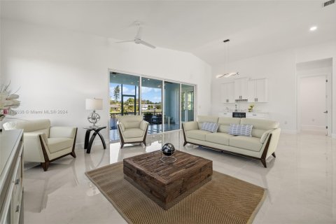 House in Fort Myers, Florida 3 bedrooms № 1459387 - photo 24