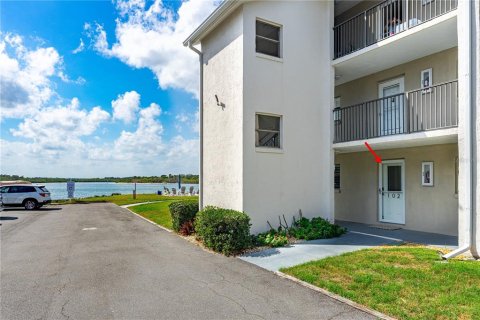 Condominio en venta en New Smyrna Beach, Florida, 2 dormitorios, 104.98 m2 № 1561869 - foto 3