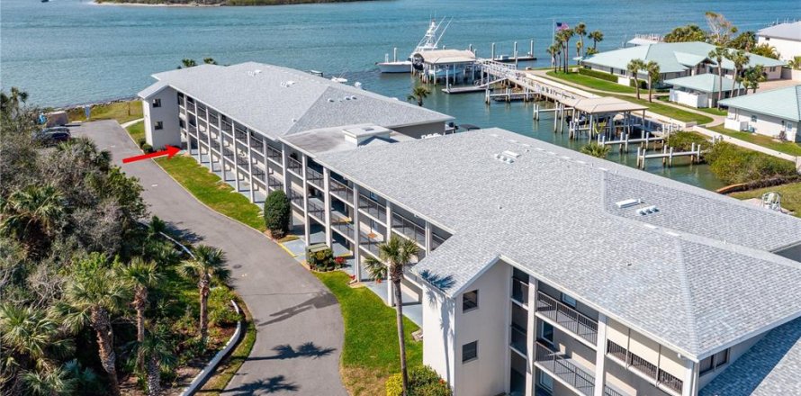 Condominio en New Smyrna Beach, Florida, 2 dormitorios  № 1561869
