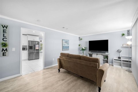 Casa en venta en Gainesville, Florida, 3 dormitorios, 132.85 m2 № 2348293 - foto 13
