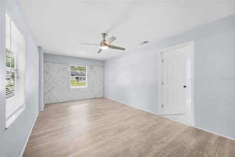 Casa en venta en Gainesville, Florida, 3 dormitorios, 132.85 m2 № 2348293 - foto 16
