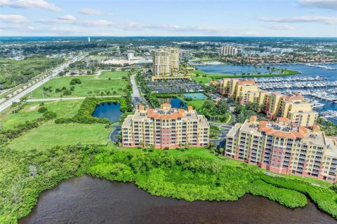 Снять в аренду кондоминиум в Пальметто, Флорида 4 комнаты, 157.56м2, № 1773405 - фото 29