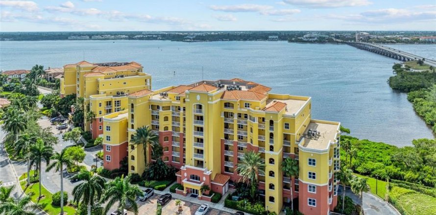 Condo à Palmetto, Floride, 2 chambres № 1773405