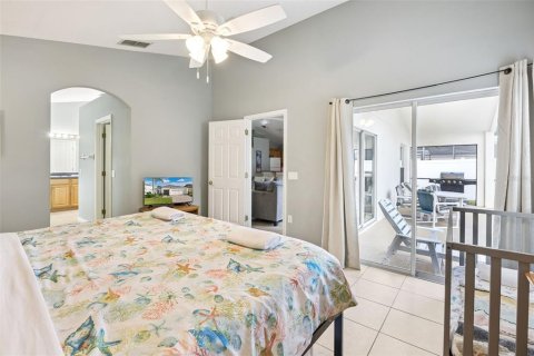 Casa en venta en Davenport, Florida, 4 dormitorios, 167.6 m2 № 2113066 - foto 16