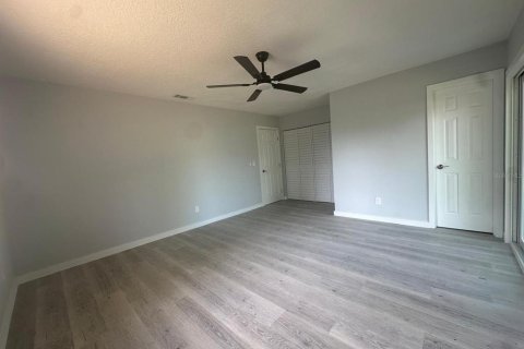 House in Ocala, Florida 3 bedrooms, 114.08 sq.m. № 2378073 - photo 13