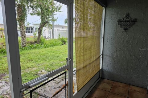 Condominio en alquiler en Bradenton, Florida, 1 dormitorio, 67.63 m2 № 1906115 - foto 18