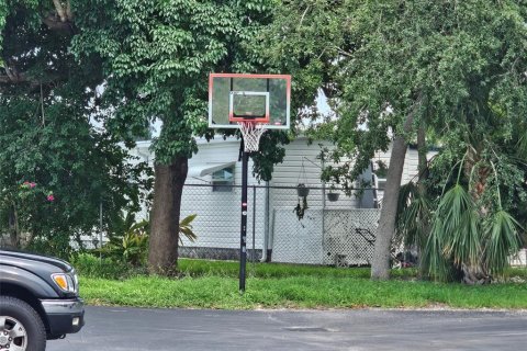 Condominio en alquiler en Bradenton, Florida, 1 dormitorio, 67.63 m2 № 1906115 - foto 26