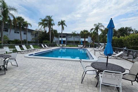 Condominio en alquiler en Bradenton, Florida, 1 dormitorio, 67.63 m2 № 1906115 - foto 25