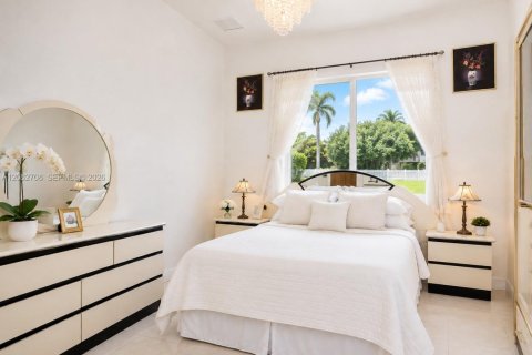 Villa ou maison à vendre à Southwest Ranches, Floride: 4 chambres, 431.53 m2 № 2343652 - photo 23
