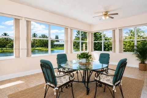 Villa ou maison à vendre à Southwest Ranches, Floride: 4 chambres, 431.53 m2 № 2343652 - photo 27
