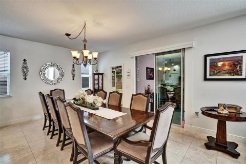 Casa en venta en Winter Garden, Florida, 5 dormitorios, 247.86 m2 № 2299478 - foto 15