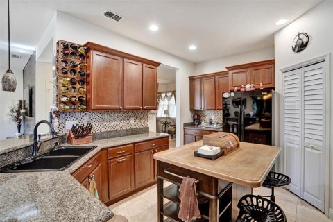 Casa en venta en Winter Garden, Florida, 5 dormitorios, 247.86 m2 № 2299478 - foto 8