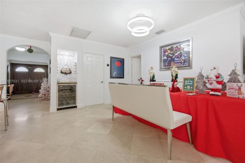 Купить виллу или дом в Халландейл-Бич, Флорида 4 спальни, 264.68м2, № 1987927 - фото 19