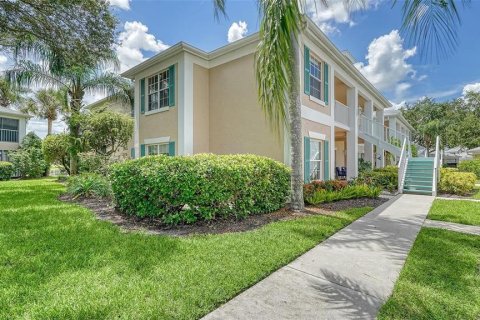 Condominio en venta en Bradenton, Florida, 2 dormitorios, 110.83 m2 № 1781328 - foto 1