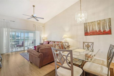 Condominio en venta en Bradenton, Florida, 2 dormitorios, 110.83 m2 № 1781328 - foto 4