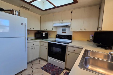 House in Sarasota, Florida 2 bedrooms, 88.63 sq.m. № 2106326 - photo 5