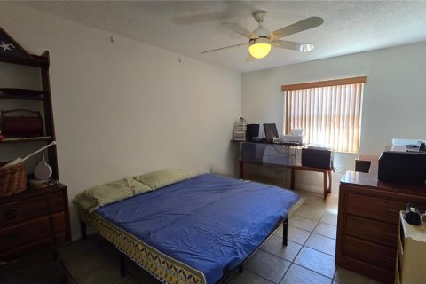House in Sarasota, Florida 2 bedrooms, 88.63 sq.m. № 2106326 - photo 4