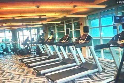 Condominio en venta en Miami, Florida, 2 dormitorios, 126.63 m2 № 2029341 - foto 26