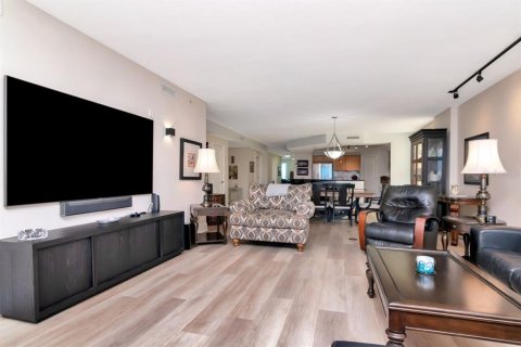 Copropriété à vendre à Clearwater, Floride: 3 chambres, 202.06 m2 № 1598028 - photo 8