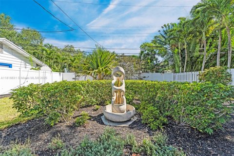House in Fort Lauderdale, Florida 2 bedrooms, 89.19 sq.m. № 1792414 - photo 27