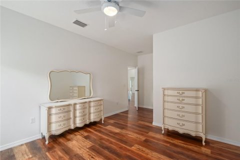 Casa en venta en Fort MC Coy, Florida, 4 dormitorios, 227.61 m2 № 1905980 - foto 19