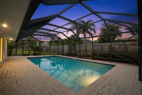 Casa en venta en Sarasota, Florida, 5 dormitorios, 309.83 m2 № 2400369 - foto 2