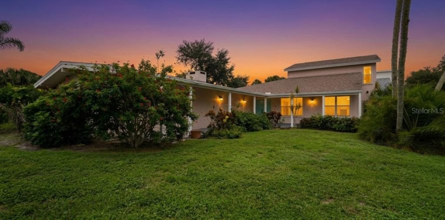 Casa en Sarasota, Florida 5 dormitorios, 309.83 m2 № 2400369